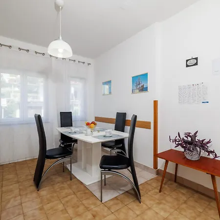 Danica Apartman